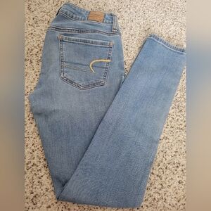 American Eagle Lightwash Jeans